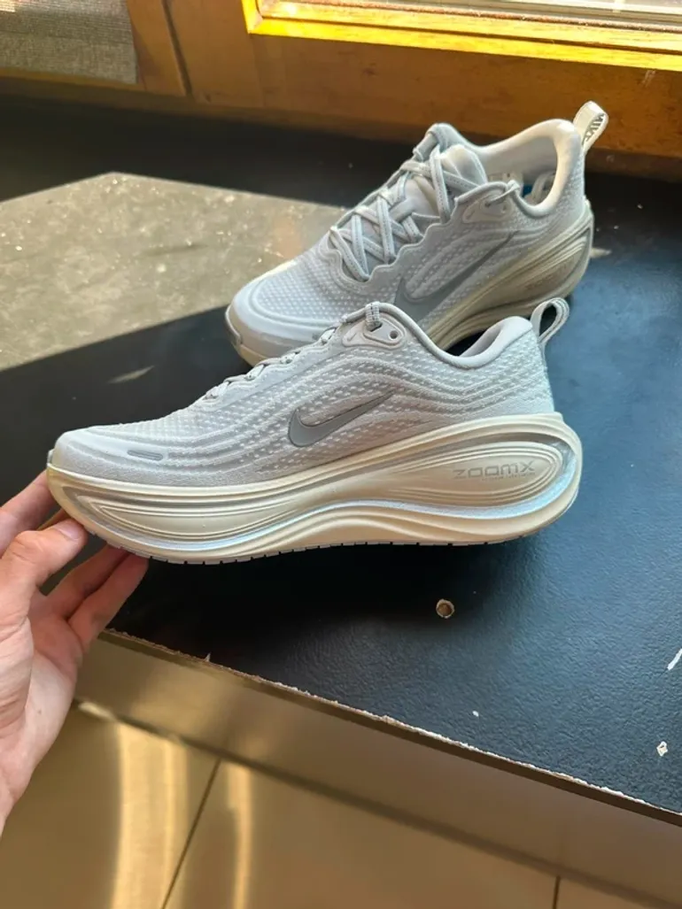 Nike Vomero Plus bike d'occasion — image 21 sur 24