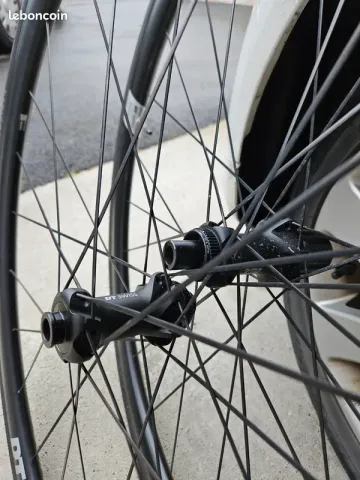 Brugt Dt Swiss A1800 2025 bike — billede 7 af 11