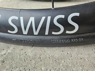 Brugt Dt Swiss A1800 2025 bike — billede 9 af 11