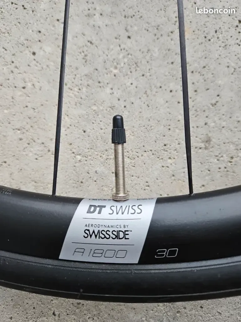 Brugt Dt Swiss A1800 2025 bike — billede 2 af 11
