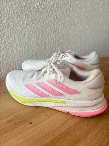 Used Supernova East Running Shoes
