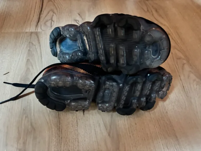 Used Orange Vapormax + bike — image 4 of 5