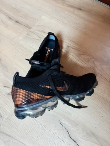 Used Orange Vapormax + bike — image 2 of 5