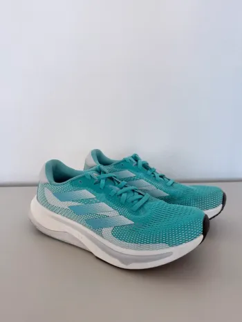 Tweedehands Supernova Charge Running Shoes