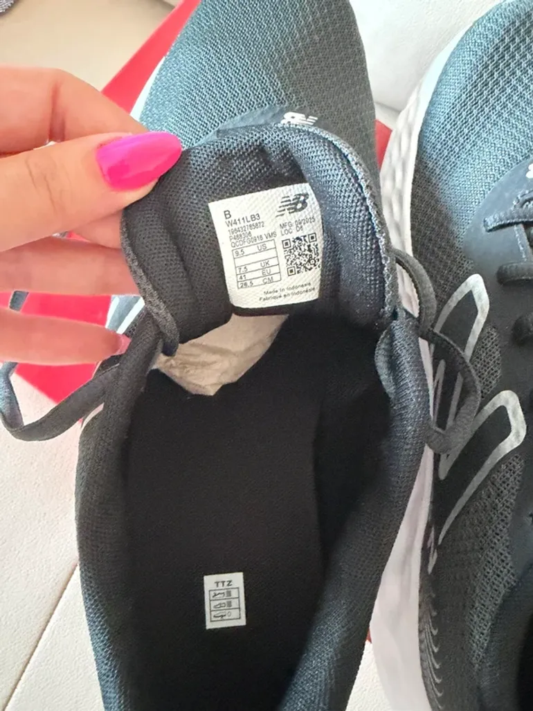 Tweedehands New Balance 411 v3 bike — afbeelding 3 van 4