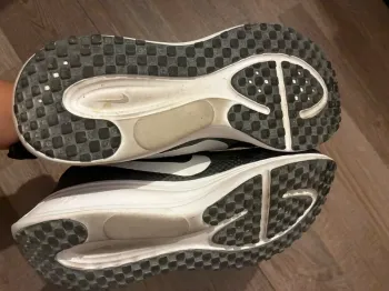 Käytetty Nike Running Shoes Running Shoes