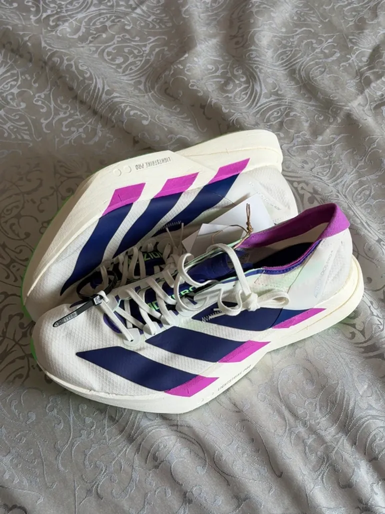 Adidas Adizero Adios Pro 4 bike d'occasion — image 3 sur 9