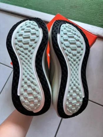 Nike Vomero Plus bike d'occasion — image 3 sur 5