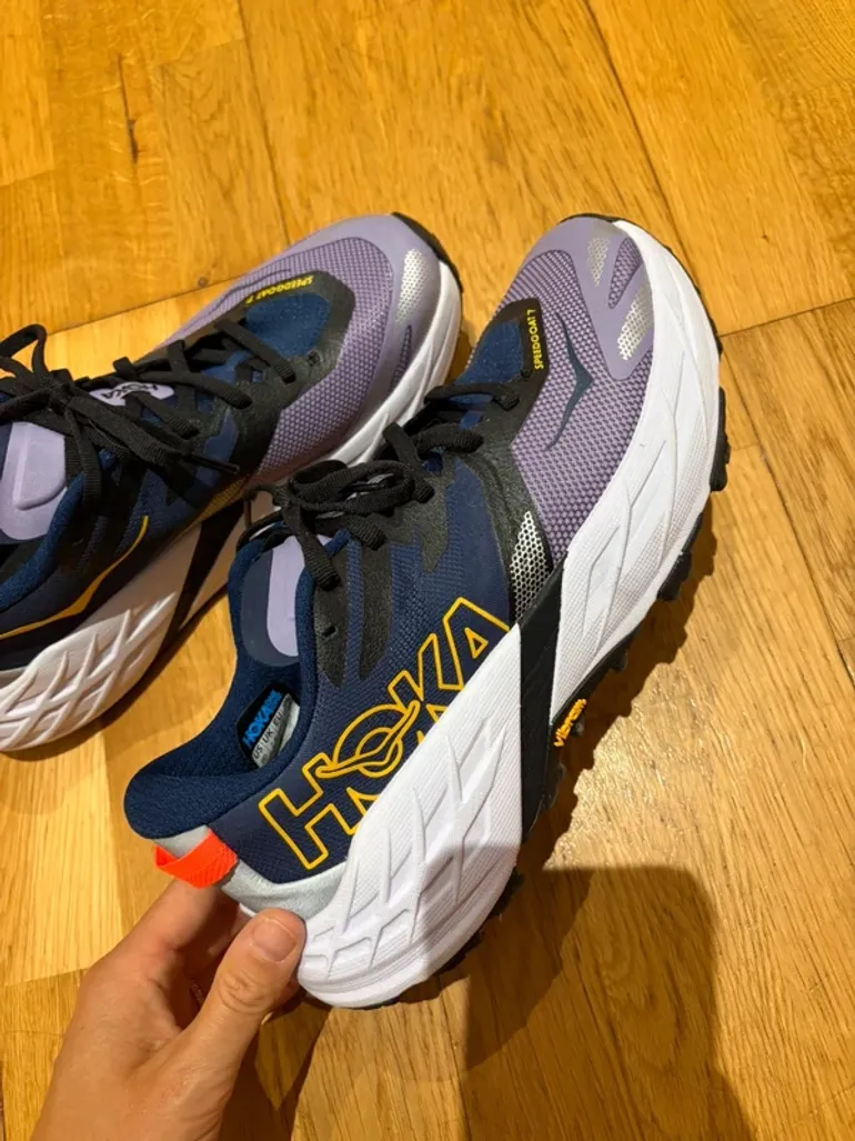 Tweedehands Hoka Speedgoat 7 bike — afbeelding 3 van 4