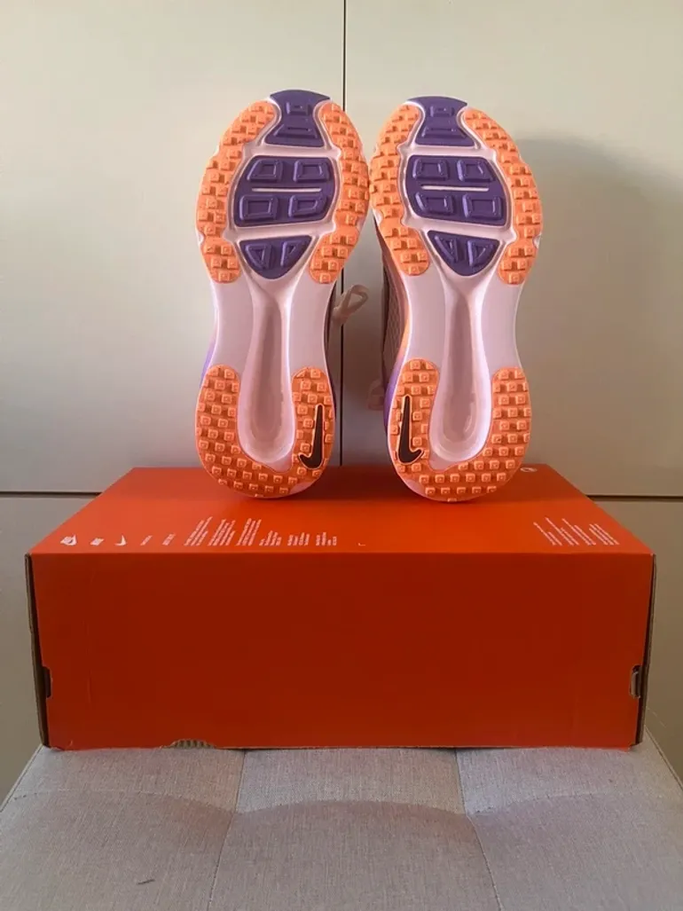 Used Nike Vomero 18 bike — image 5 of 6