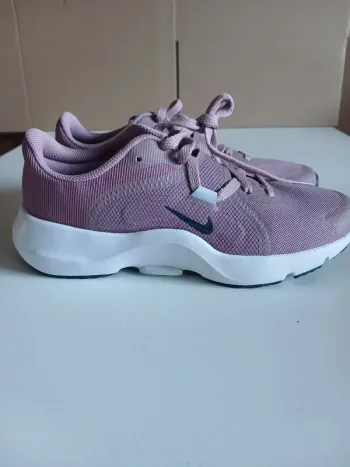 Used Nike In-Season TR 13 Running Shoes