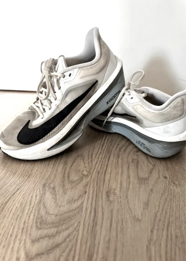 Used Nike Zoom Fly 6 bike — image 2 of 6