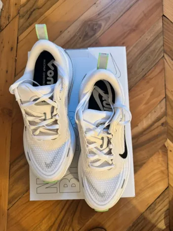 Used Nike Vomero plus By You bike — image 3 of 5