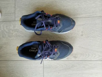 Used Asics Sonoma 7 bike — image 3 of 6