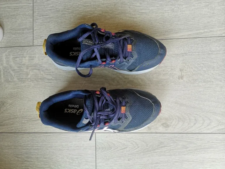 Used Asics Sonoma 7 bike — image 3 of 6