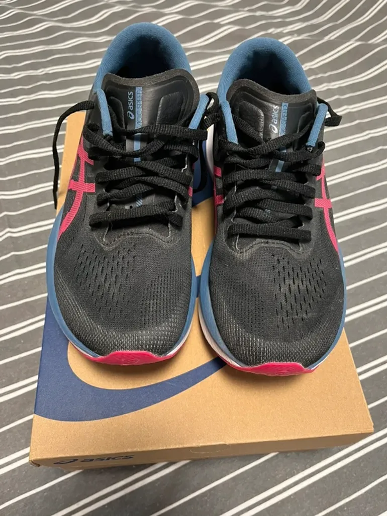 Used Asics Magic Speed bike — image 5 of 5