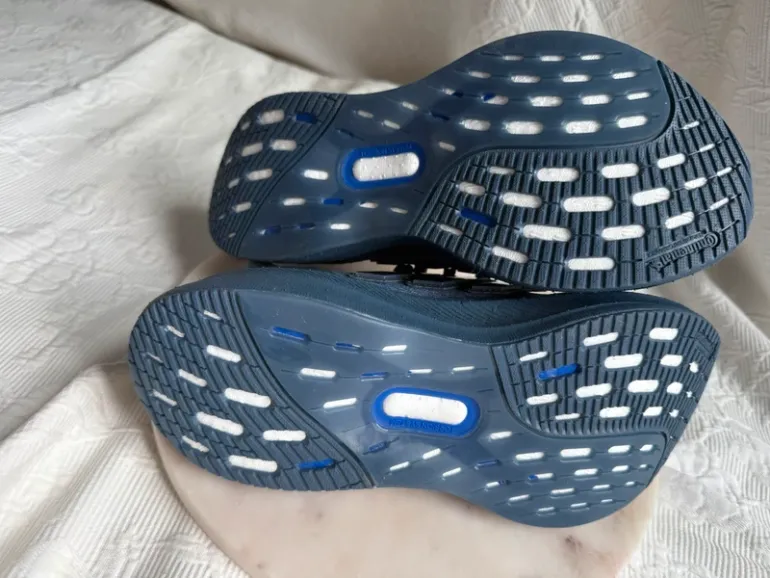Käytetty Continental Ultraboost 5 bike — kuva 6 / 7