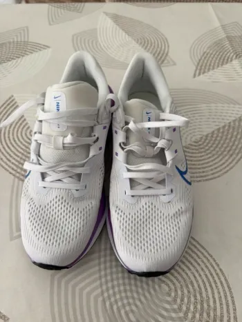 Used Nike Running Shoes bike — image 4 of 7