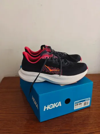 Brugt Hoka Mach 6 Running Shoes