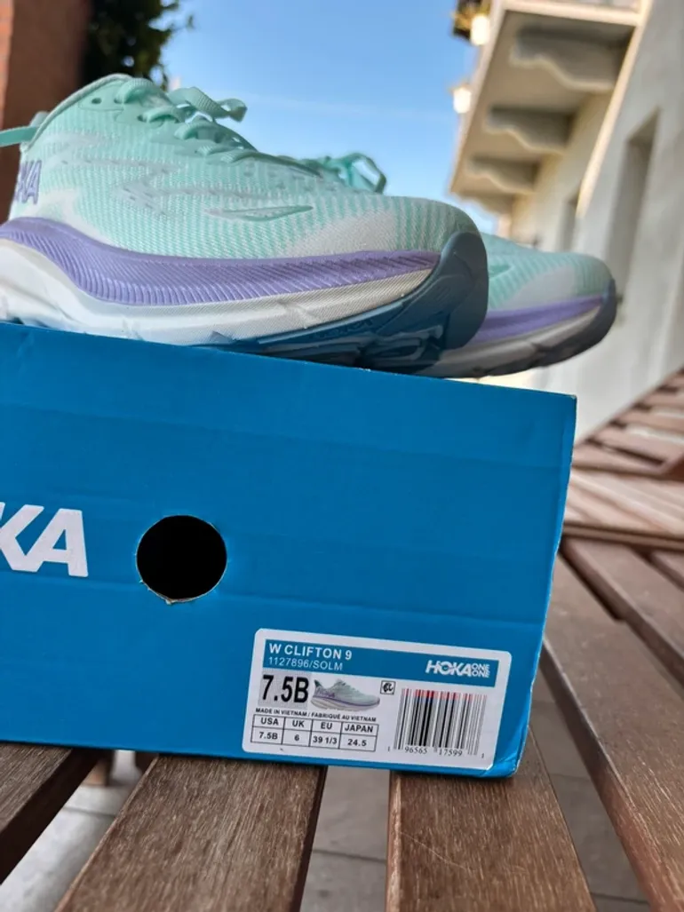 Used Hoka Clifton 9 bike — image 8 of 10