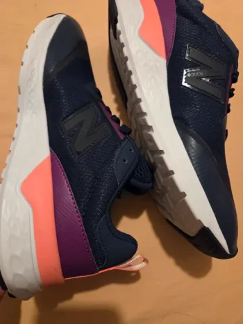 Käytetty New Balance Running Shoes bike — kuva 2 / 6