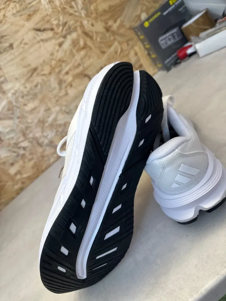 Używany Adidas Questar 3 W bike — zdjęcie 5 z 6