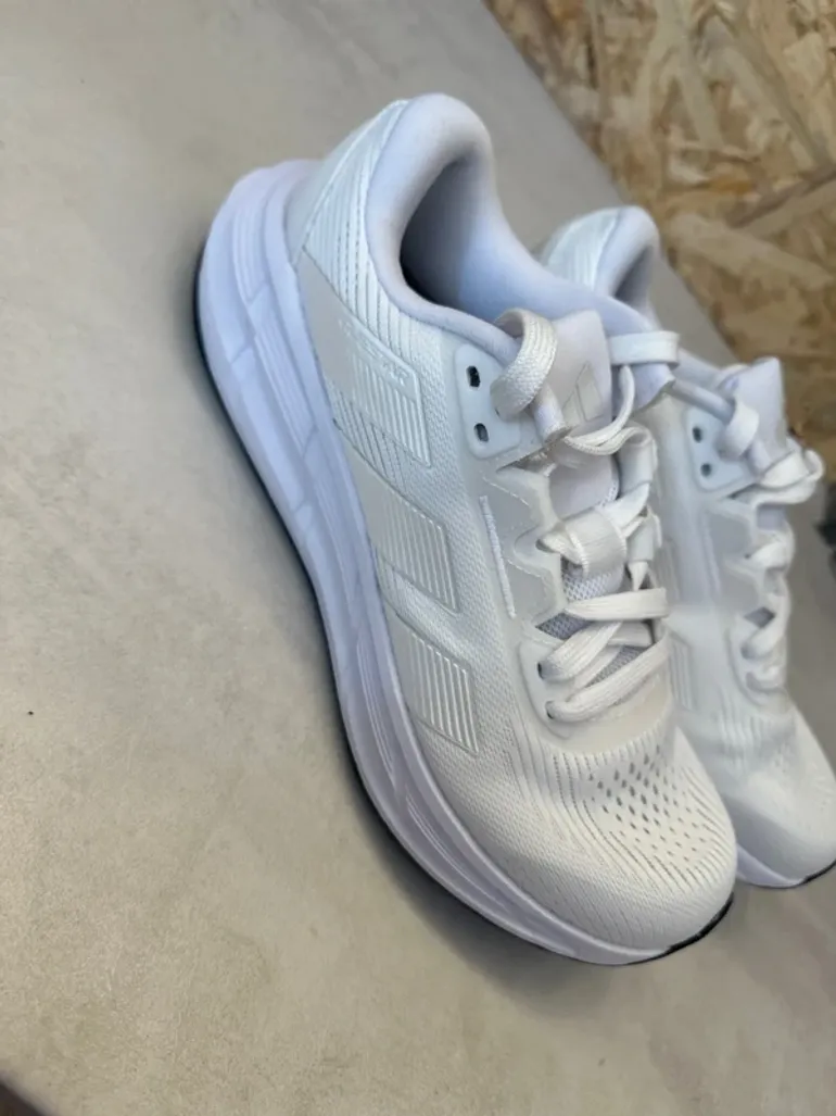 Używany Adidas Questar 3 W bike — zdjęcie 3 z 6