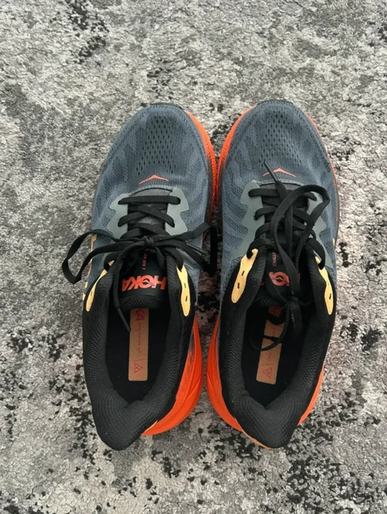 Hoka Challenger 8 bike usato — immagine 2 di 5