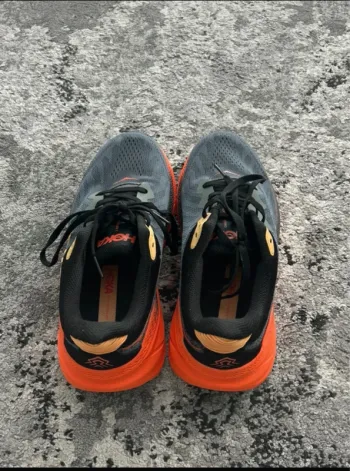 Hoka Challenger 8 bike usato — immagine 3 di 5
