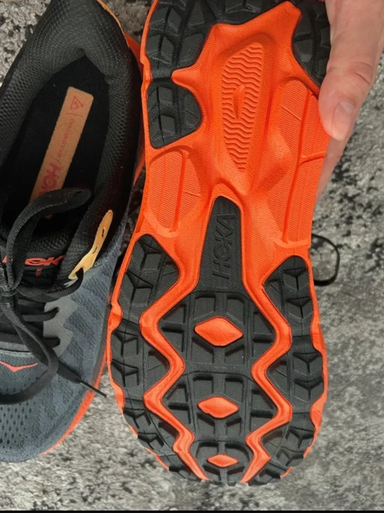 Hoka Challenger 8 bike usato — immagine 5 di 5