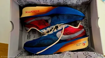 Nike ZoomX Vaporfly NEXT% 4 PRM Running Shoes d'occasion