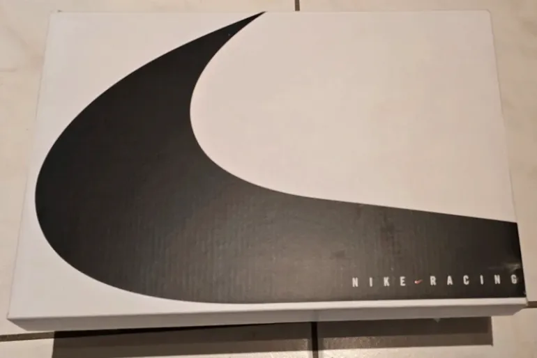 Käytetty Nike ZoomX Vaporfly NEXT% 4 PRM bike — kuva 4 / 6