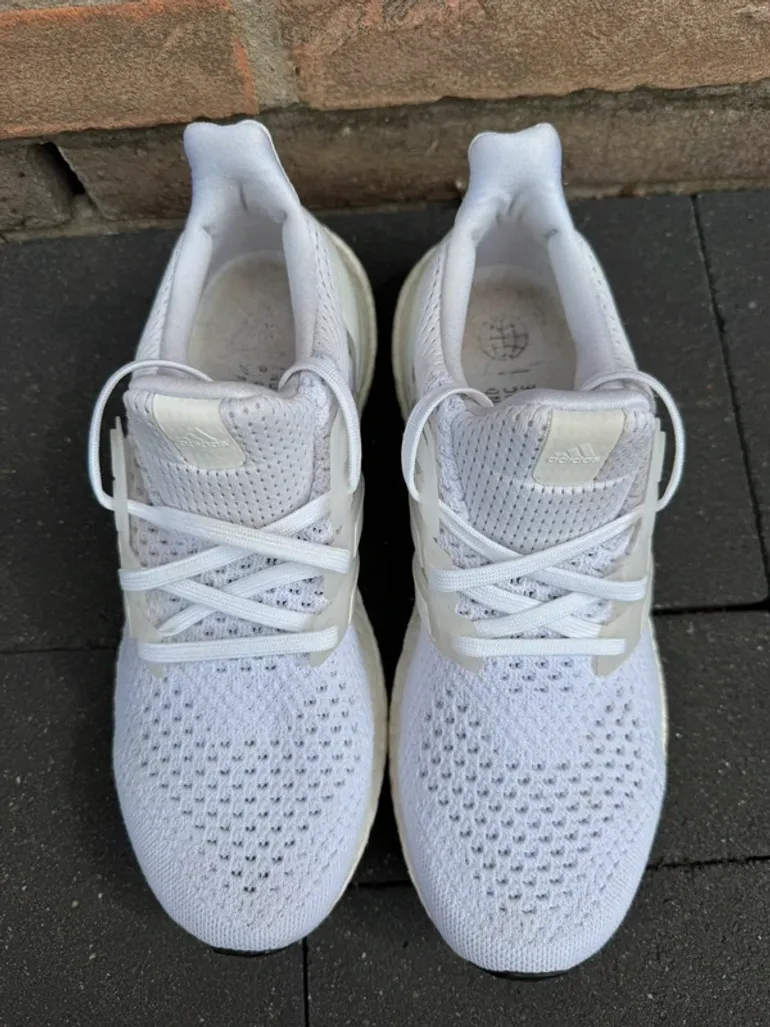 Adidas Ultraboost bike d'occasion — image 3 sur 16