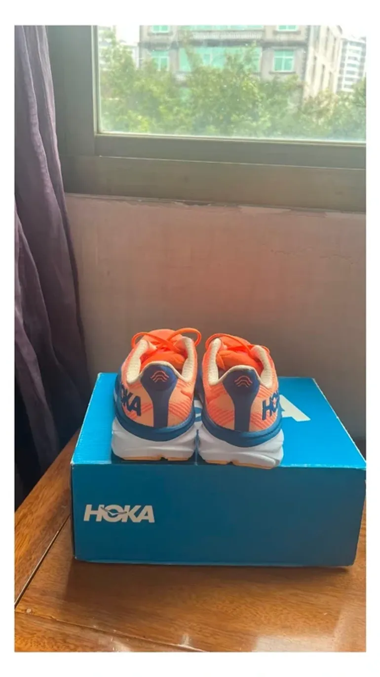 Used Hoka Shoes bike — image 4 of 6
