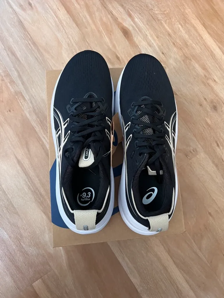 Asics Nimbus 28 bike de segunda mano — imagen 2 de 4