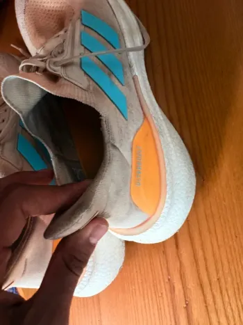 Adidas Ultraboost 5 bike d'occasion — image 8 sur 9