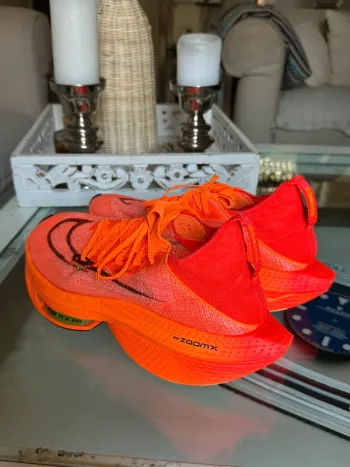 Gebrauchtes Nike AlphaFly NEXT% 2 bike — Bild 5 von 15