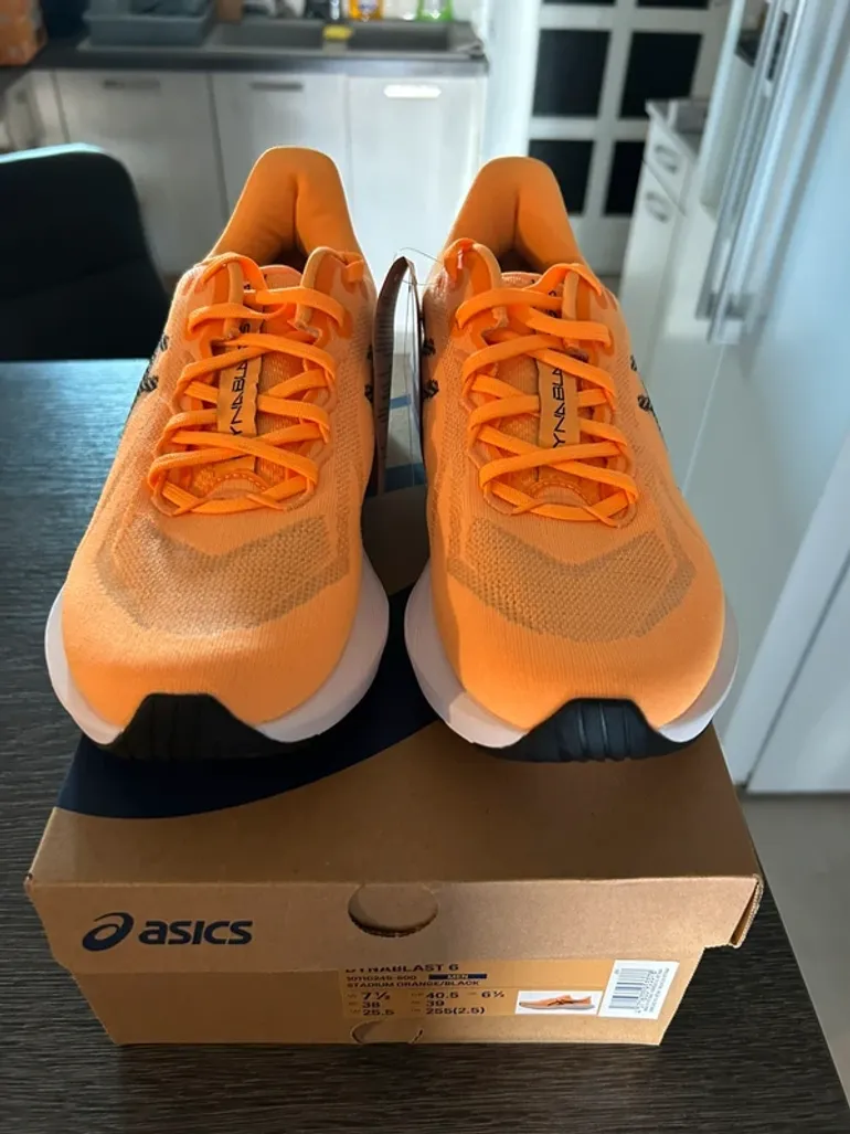 Used Asics Dynablast 6 bike — image 2 of 8