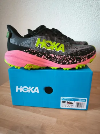 Rose Speedgoat 6 Running Shoes usato