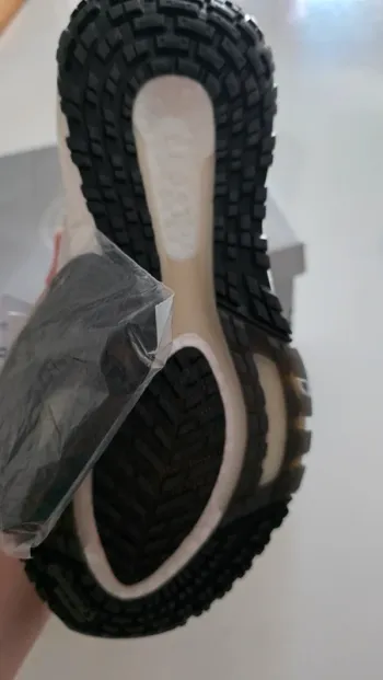 Used Adidas Ultraboost 22 C.RDY bike — image 5 of 7