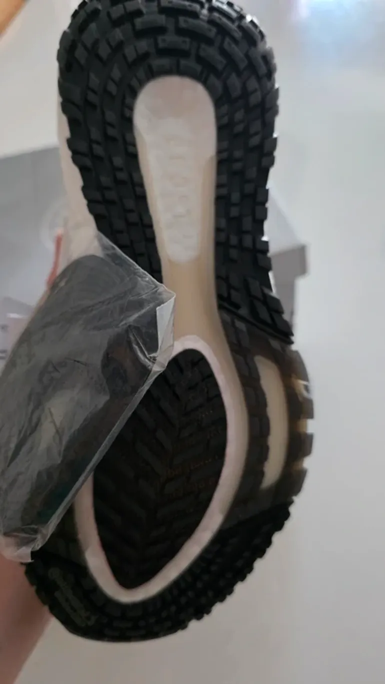 Used Adidas Ultraboost 22 C.RDY bike — image 5 of 7