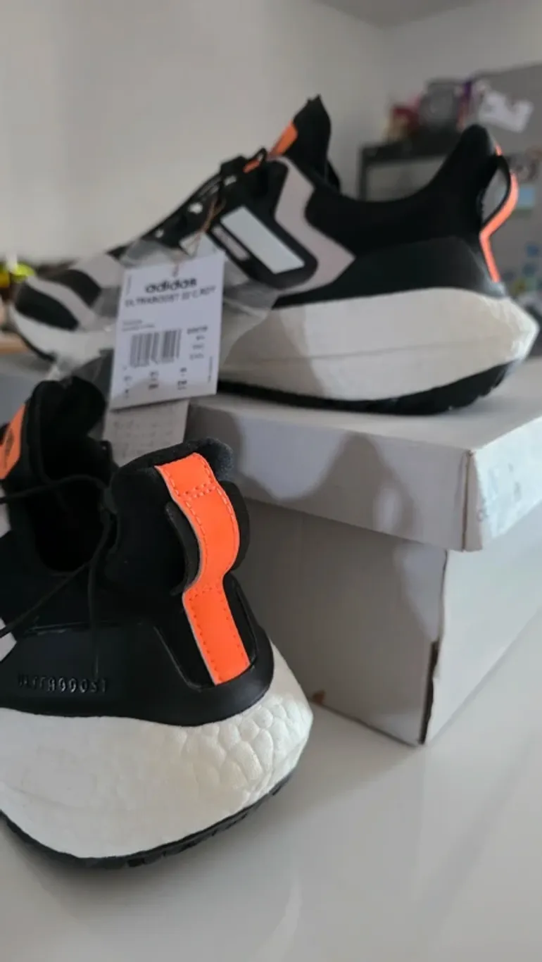 Used Adidas Ultraboost 22 C.RDY bike — image 3 of 7