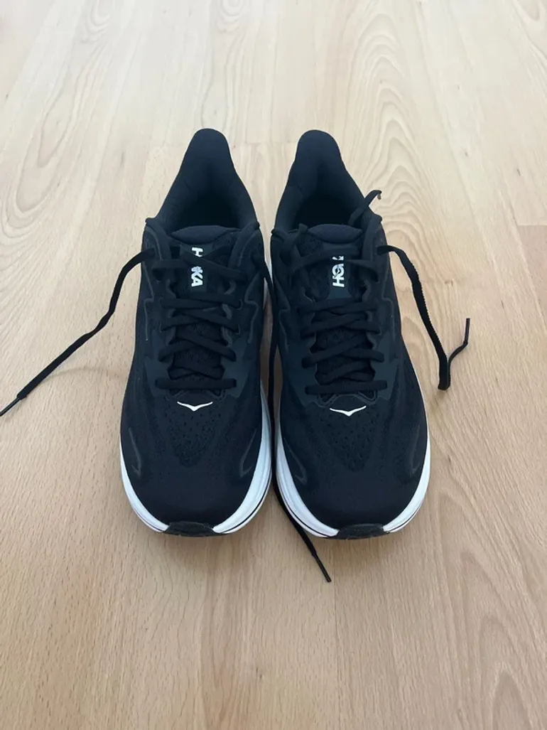 Hoka Running Shoes bike usato — immagine 3 di 5