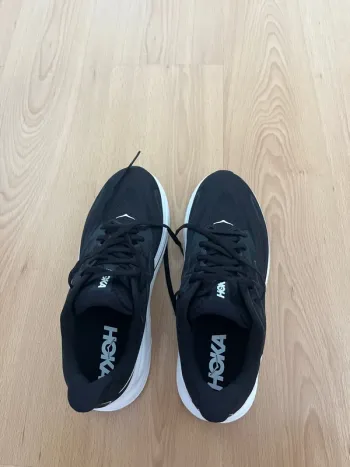 Hoka Running Shoes Running Shoes usato