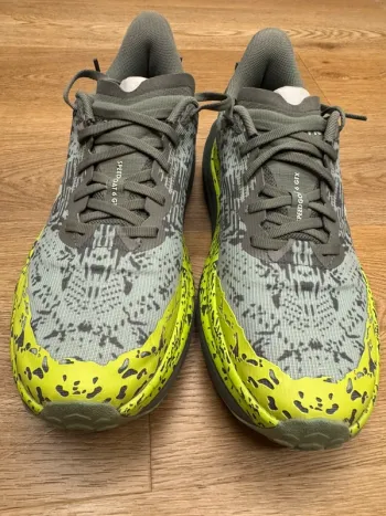 Verde Speedgoat 6 GTX Running Shoes usato