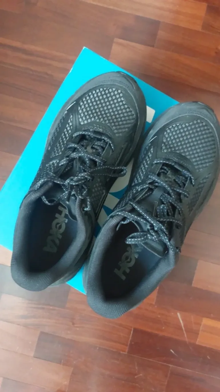 Used Hoka Clifton 9 bike — image 3 of 6