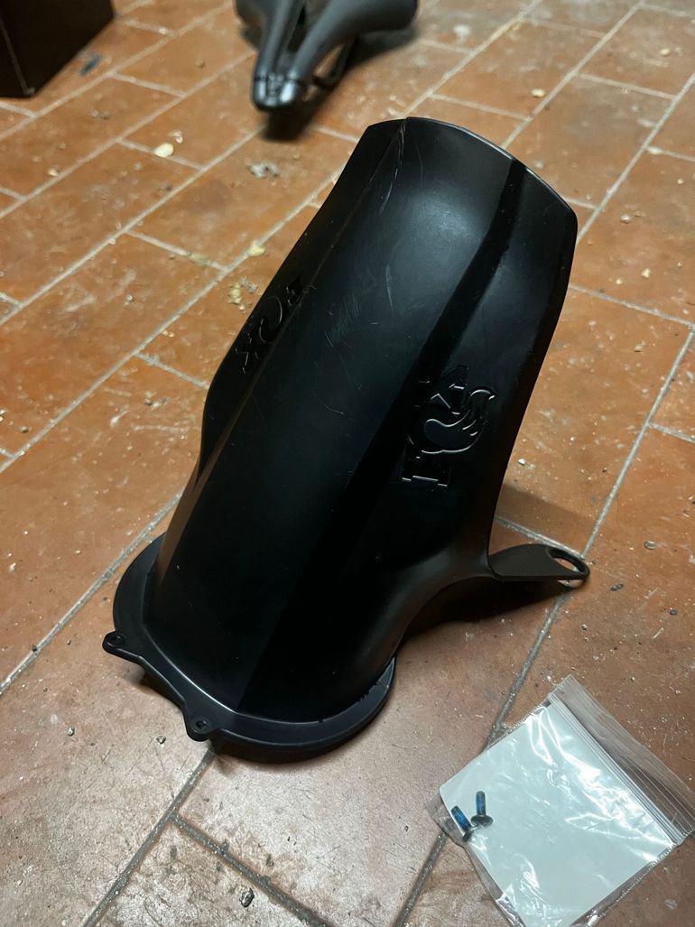 Brugt Fox Fender 2025 bike — billede 2 af 3
