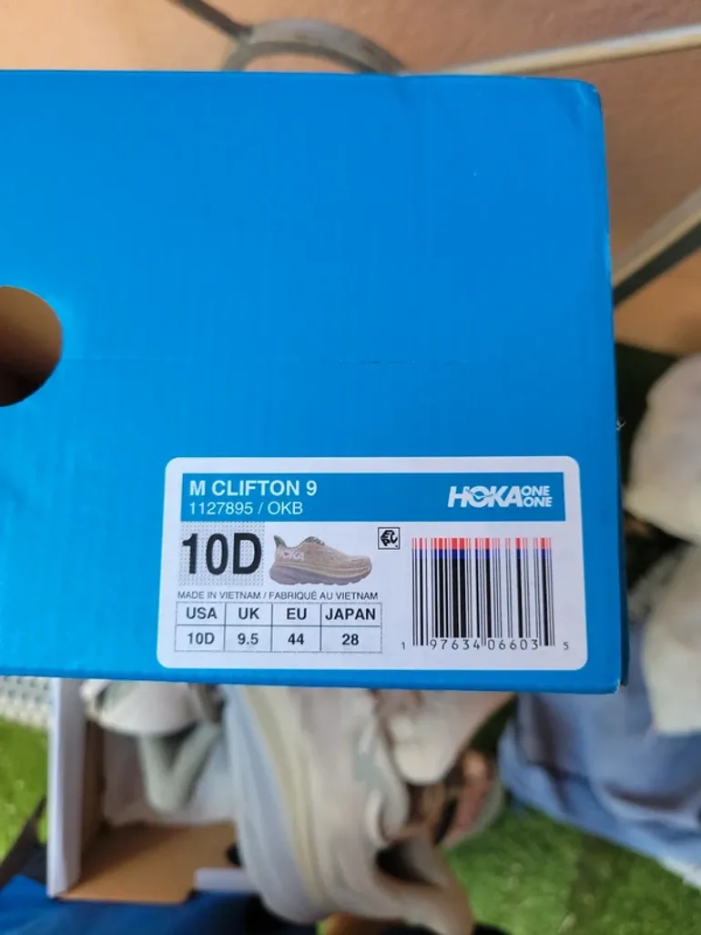Used Hoka Clifton 9 bike — image 3 of 11