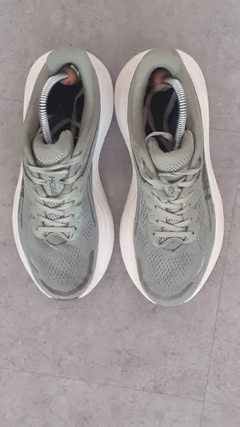 Hoka Bondi 9 bike d'occasion — image 3 sur 9