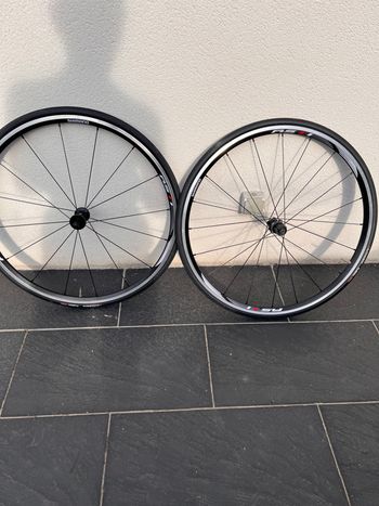 Used Shimano Rs11 Wheels